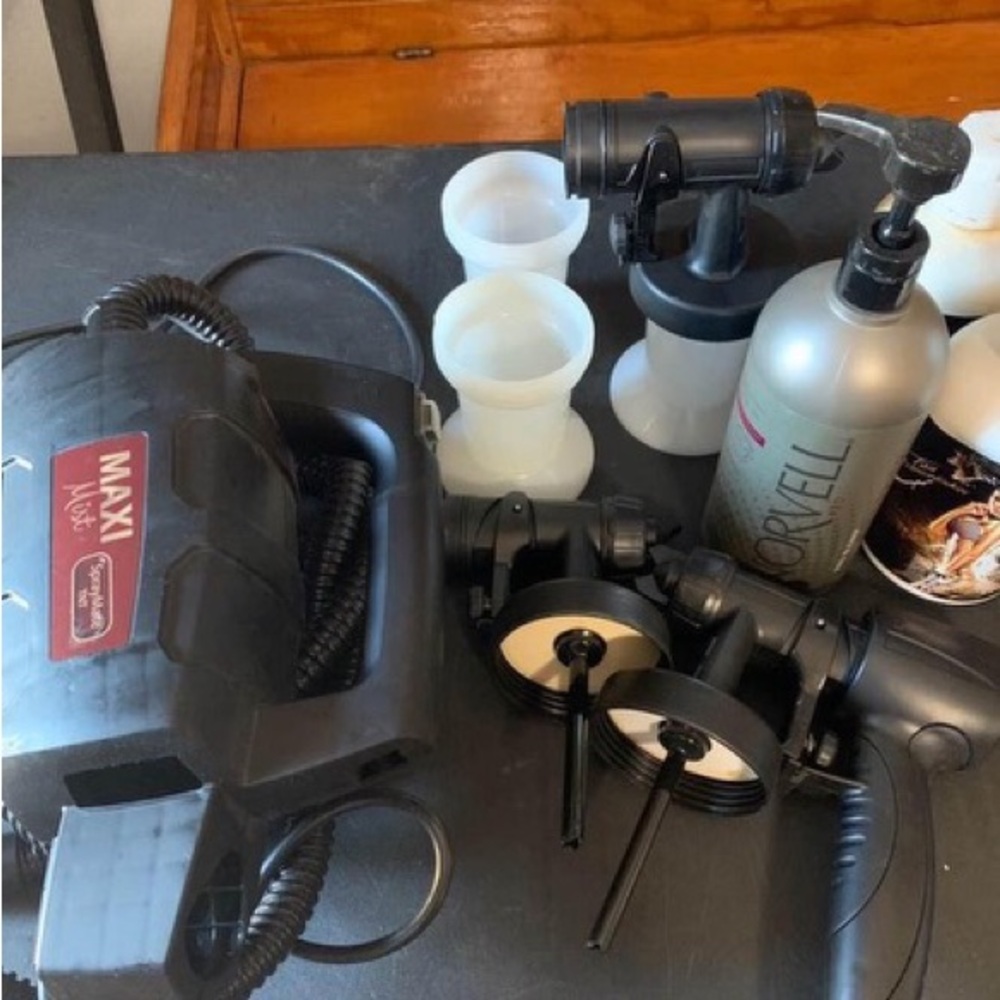 Spray tanning set
